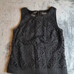 White House Black Market Lattice Top Cropped Womens Size 4 Sleeveless Cutout